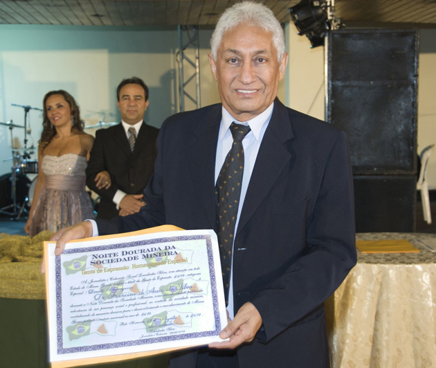 Dr. FRANCISCO DE ASSIS SILVA – Advogado
