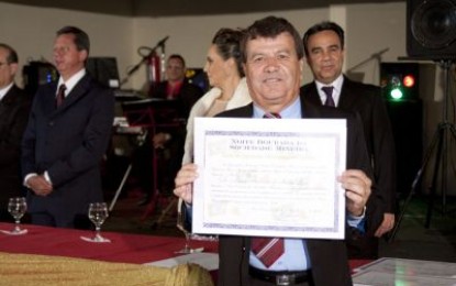 Dr. Marco Antônio Sousa Leão, reitor da Unifor – Gente de Expressão  MG 2014